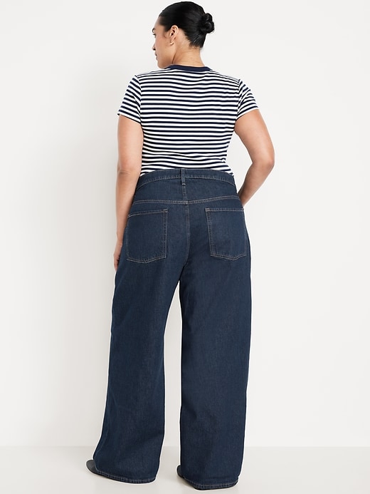 L'image numéro 9 présente Jean coupe détendue à jambe large à taille basse