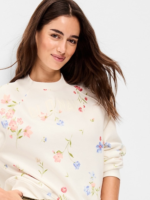 Image number 3 showing, Vintage Crew-Neck Logo-Graphic Sweatshirt