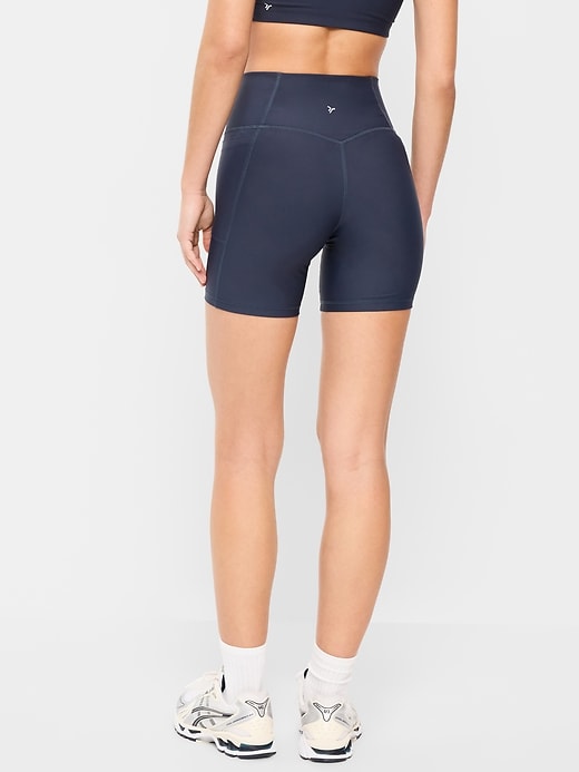 Image number 2 showing, Extra-High Waisted PowerSoft Boundless Pocket Biker Shorts-- 6-inch inseam - No Front Seam