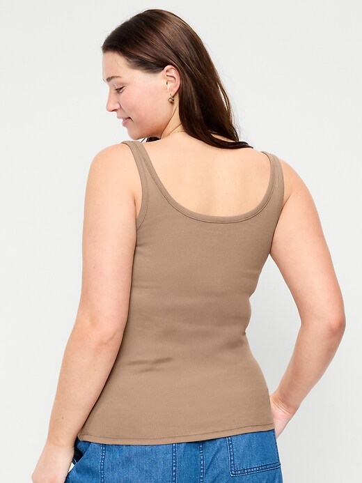 L'image numéro 6 présente Camisole Première couche côtelée à encolure dégagée