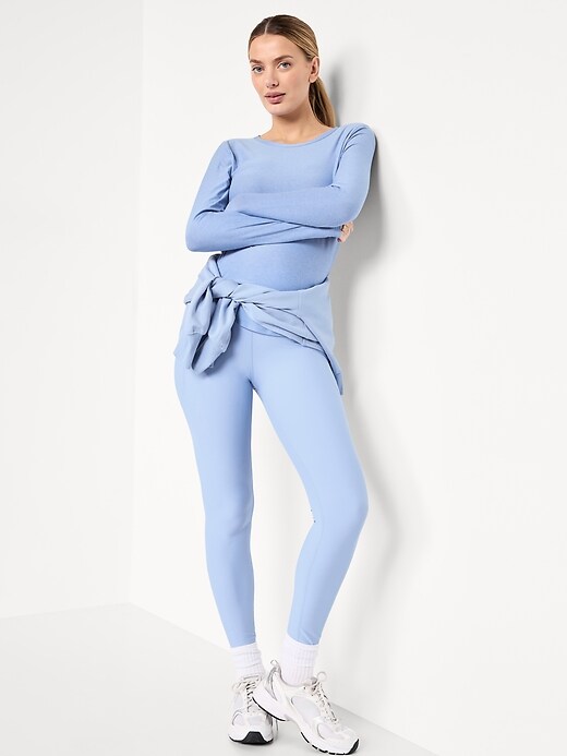 Image number 3 showing, CloudMotion Base Layer Top