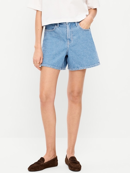 Image number 2 showing, High-Waisted Wow Baggy Jean Shorts -- 5-inch inseam