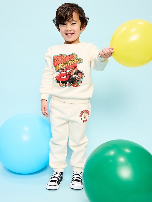 L'image numéro 1 présente Pantalon de jogging unisexe en coton ouaté Cars de Disney© pour tout-petit