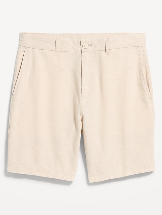 L'image numéro 3 présente Short chino étroit en mélange de lin, entrejambe de 20 cm.