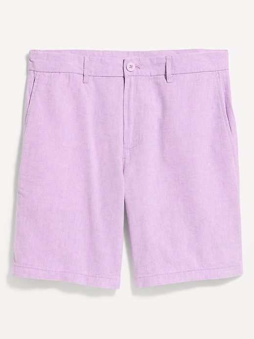 L'image numéro 2 présente Short chino étroit en mélange de lin, entrejambe de 20 cm.