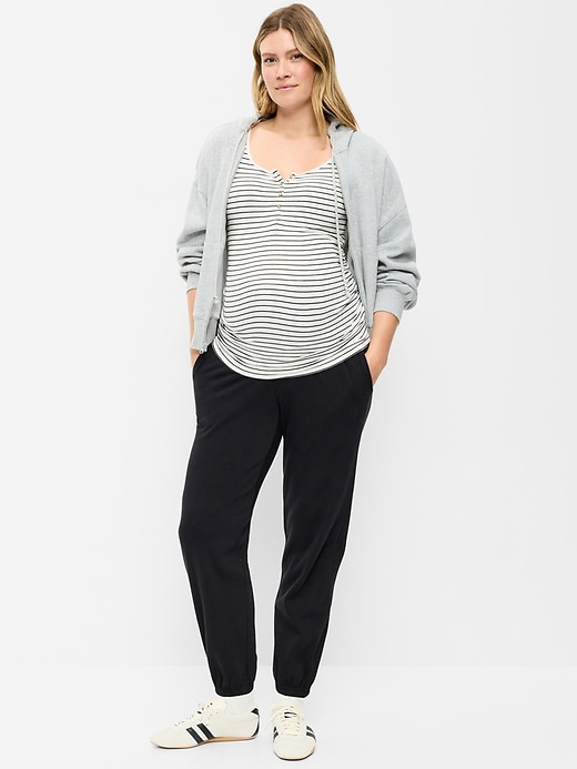 L'image numéro 1 présente Pantalon de jogging en molleton à taille rabattable de maternité