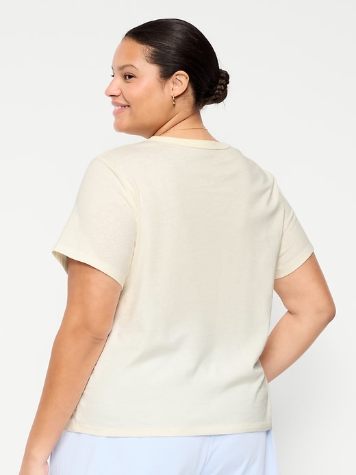 Image number 9 showing, Crew-Neck Logo-Graphic T-Shirt