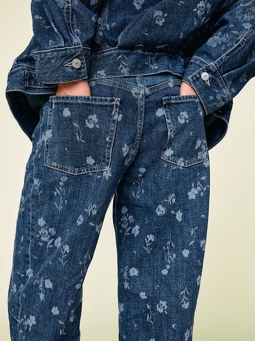 Image number 5 showing, High-Waisted Barrel Ankle Jeans