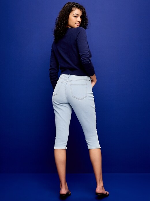 Image number 3 showing, High-Waisted Wow Capri Jeans