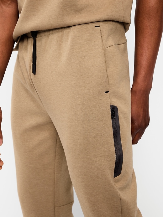 Image number 4 showing, Dynamic Fleece 4.0 Joggers