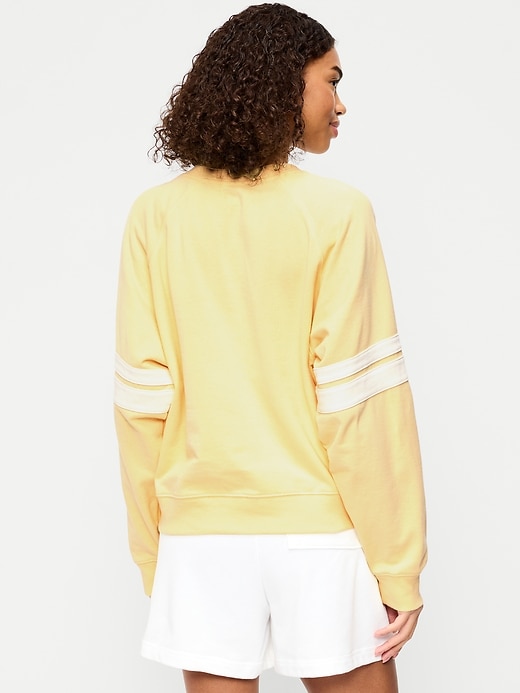 Image number 2 showing, Oversized Raglan Sweatshirt