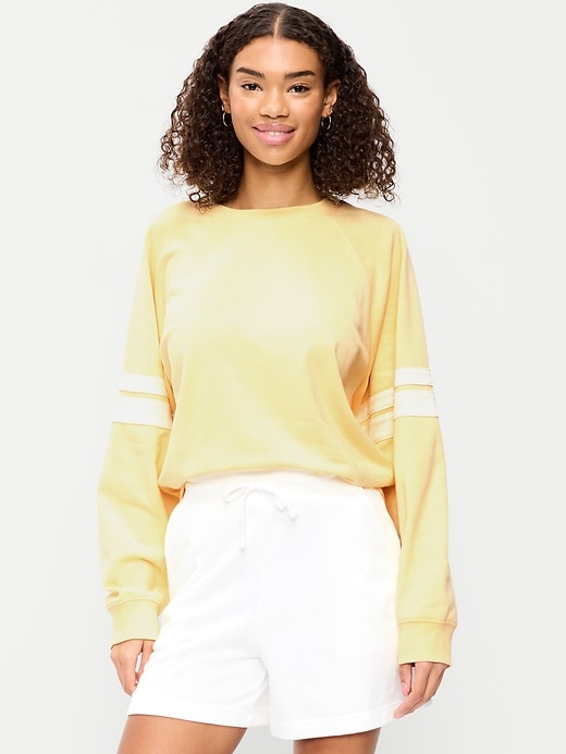 Image number 1 showing, Oversized Raglan Sweatshirt