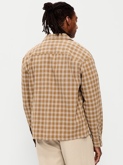 L'image numéro 2 présente Chemisier ample et court