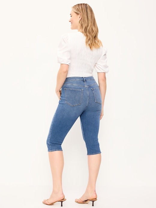 Image number 7 showing, High-Waisted Wow Capri Jeans