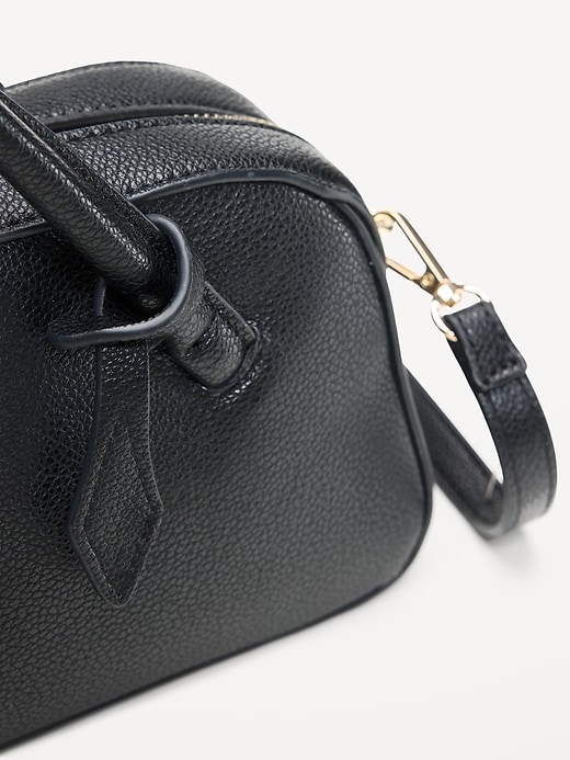 Image number 5 showing, Old Navy x The Devil Wears Prada Nigel Crossbody Bag