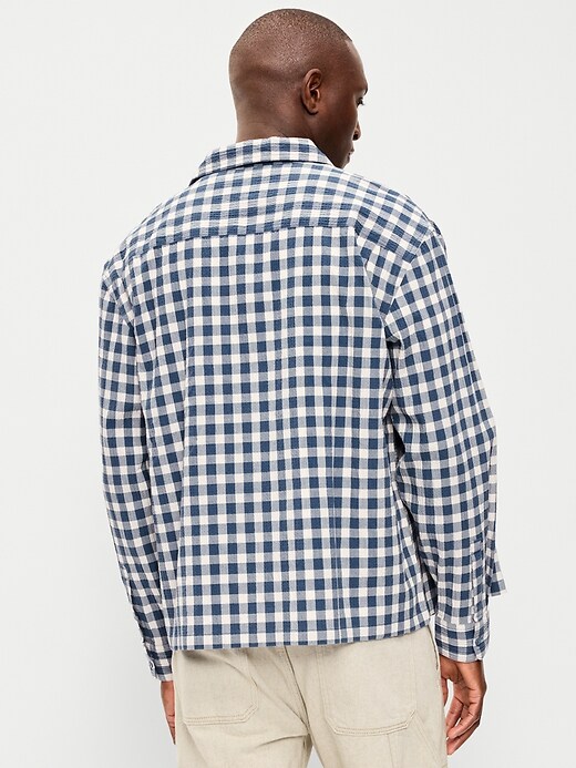 L'image numéro 2 présente Chemisier ample et court