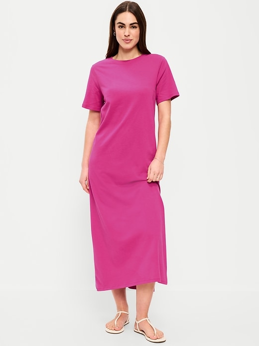 L'image numéro 1 présente Robe longue rétro à col rond