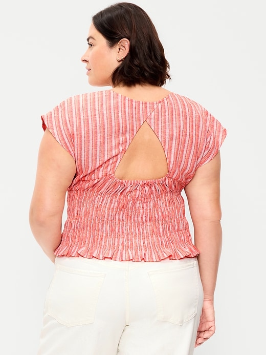 L'image numéro 7 présente Haut smocké à manches courtes en mélange de lin