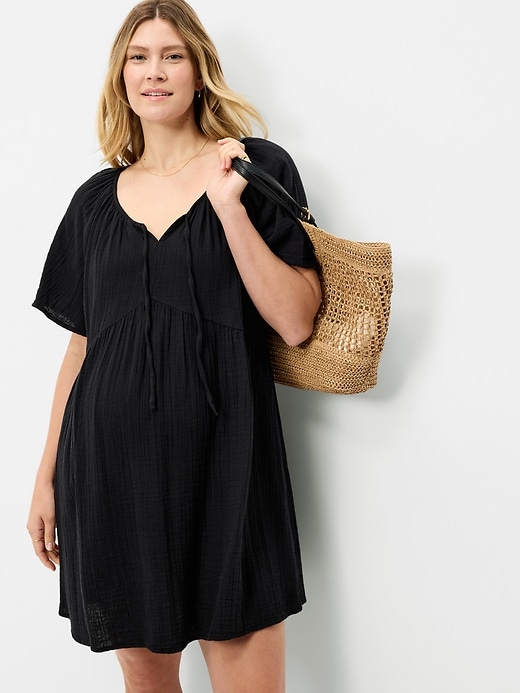 L'image numéro 3 présente Robe courte de maternité à manches flottantes