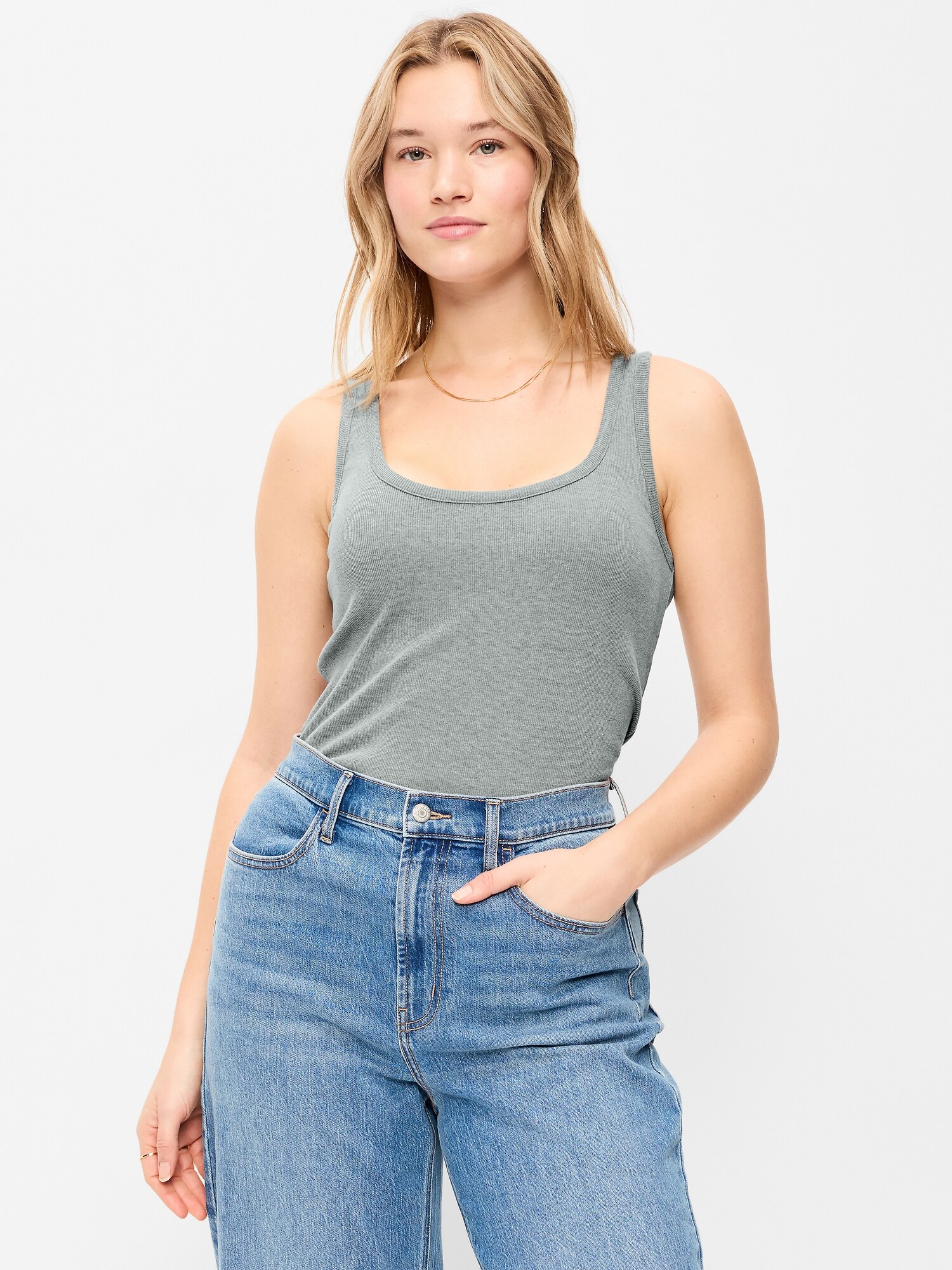 L'image numéro 5 présente Camisole Première couche côtelée à encolure dégagée