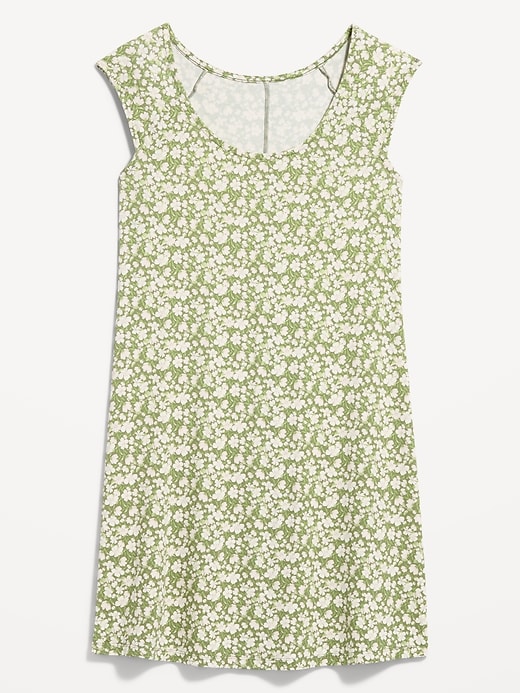 L'image numéro 1 présente Robe courte à manches courtes et à encolure dégagée