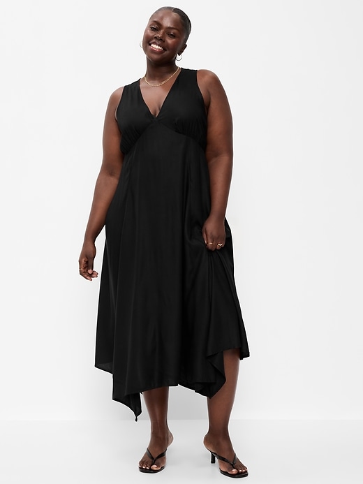 Image number 8 showing, Handkerchief Hem Midi Dress