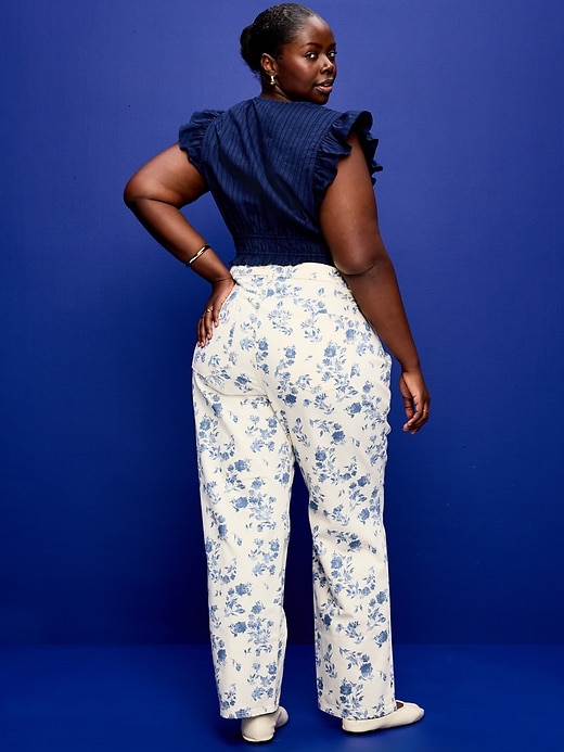 Image number 8 showing, Curvy High-Waisted OG Loose Jeans