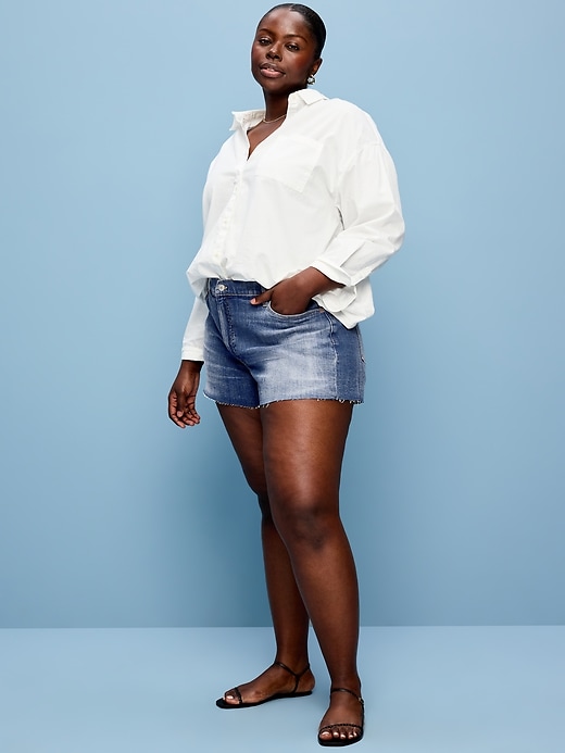 Image number 6 showing, Curvy High-Waisted OG Jean Cut-Off Shorts -- 4-inch inseam