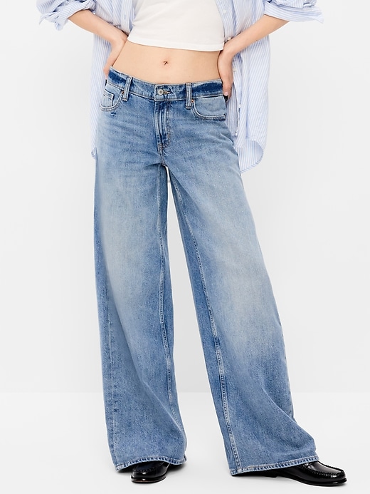 Image number 3 showing, Low-Rise Baggy Wide-Leg Jeans