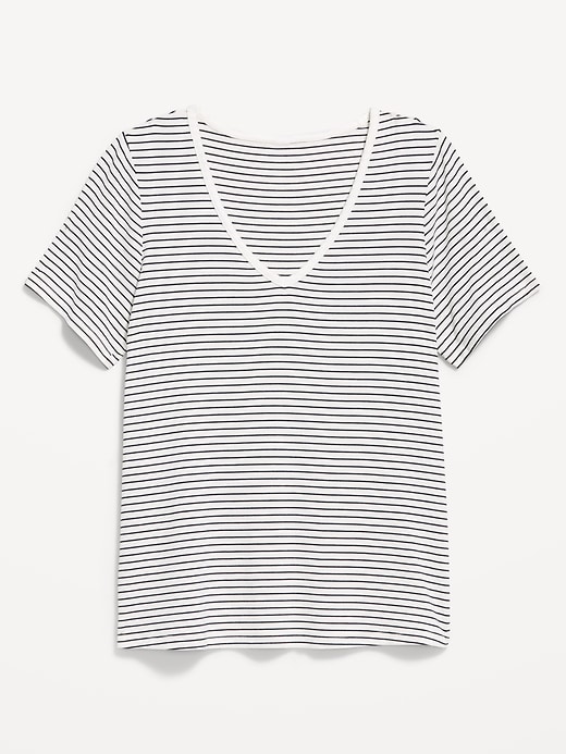 Image number 4 showing, Luxe V-Neck T-Shirt