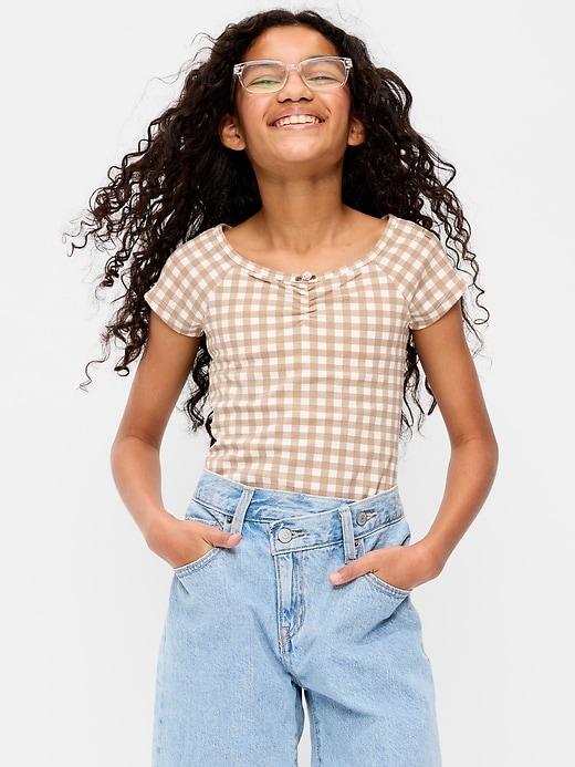 L'image numéro 1 présente Haut ajusté à épaules dénudées pour fille