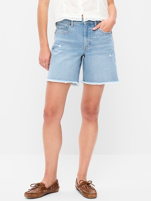 Image number 2 showing, High-Waisted Wow Baggy Jean Shorts -- 5-inch inseam