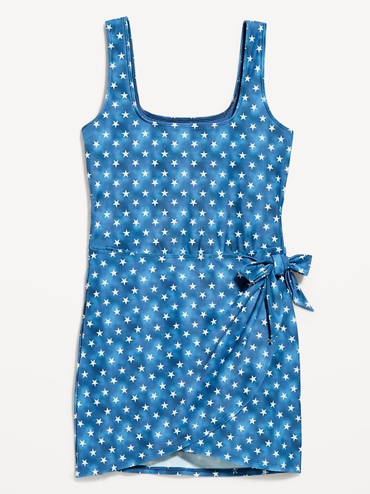 L'image numéro 4 présente Robe de bain mate nouée sur le côté