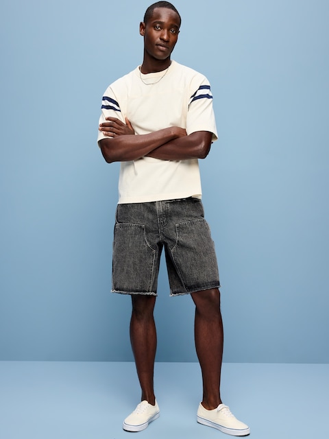 SHORT TECH COUPE MENUISIER GÉNÉREUSE EN DENIM, ENTREJAMBE DE 25,5 CM