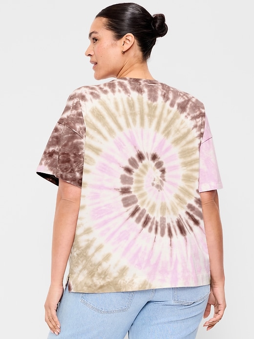 L'image numéro 8 présente T-shirt ras du cou rétro pour femme