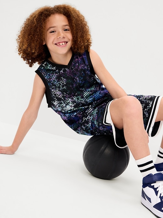 L'image numéro 1 présente Bermuda de basketball en maille pour garçon