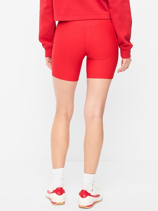 Image number 2 showing, Extra-High Waisted PowerSoft Boundless Pocket Biker Shorts-- 6-inch inseam - No Front Seam
