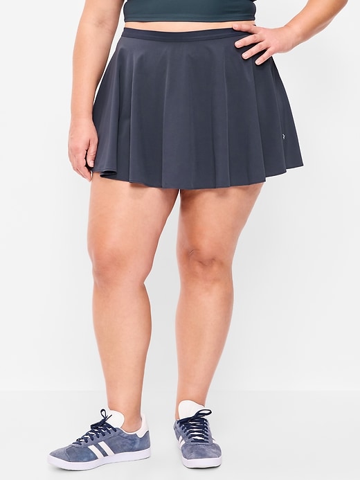 Image number 3 showing, Extra High-Waisted Stretch Woven Swing Skort