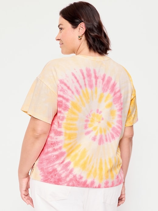 L'image numéro 8 présente T-shirt ras du cou rétro pour femme