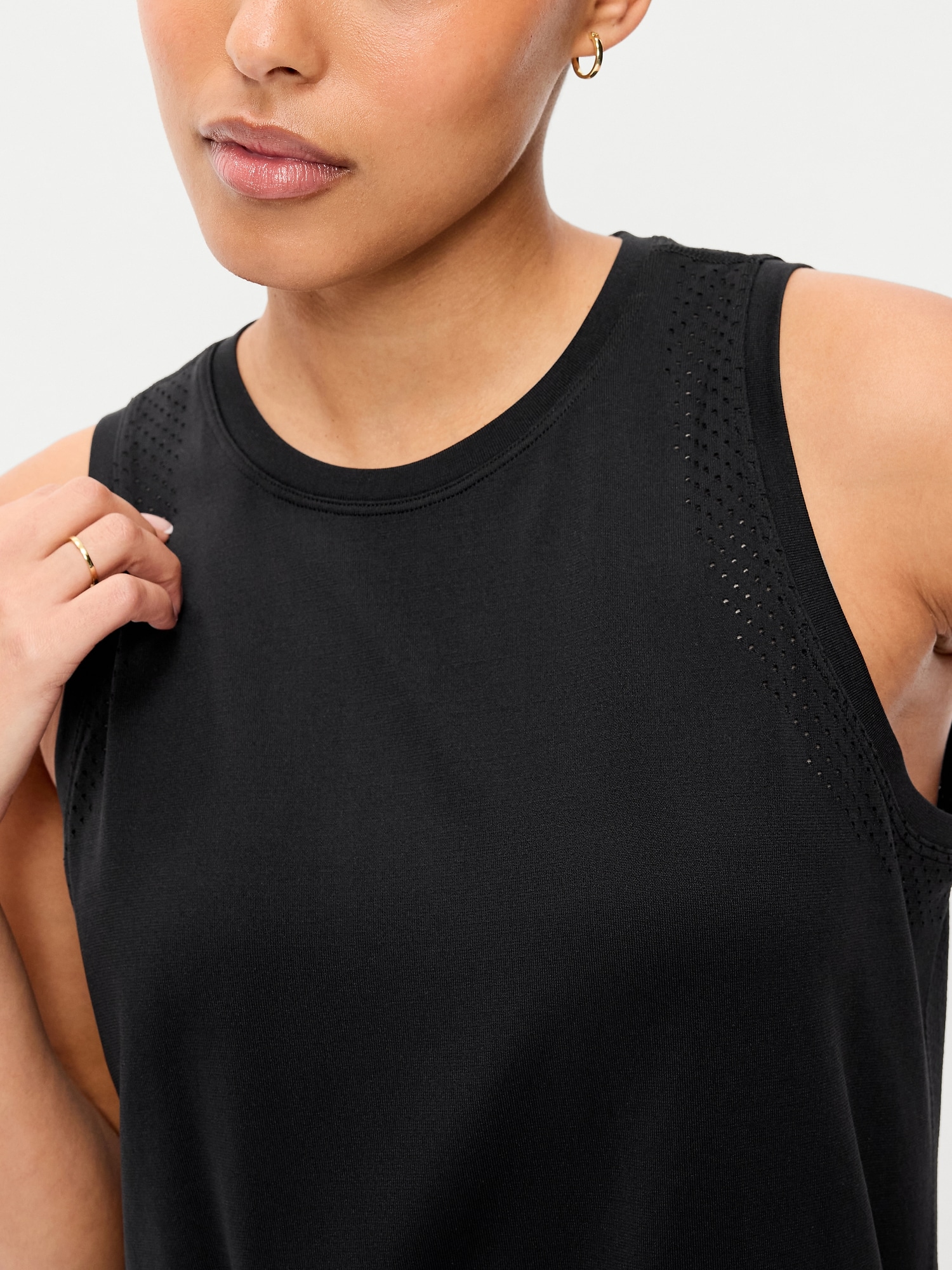 Fluid Seamless Loose Tank Top