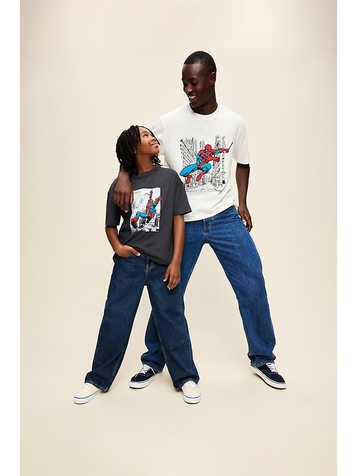 Image number 3 showing, Old Navy x Marvel Spider-Man Boxy Heavyweight Graphic T-Shirt for Men