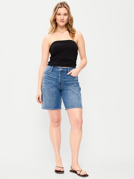 L'image numéro 4 présente Short Wow en denim à taille haute, entrejambe de 9 cm
