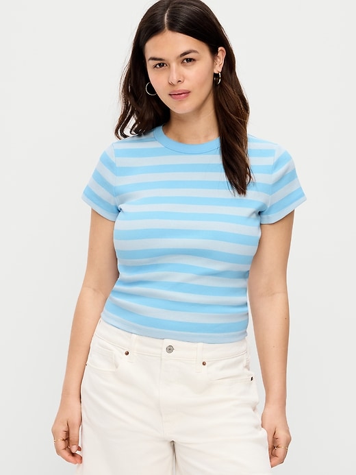 L'image numéro 3 présente T-shirt moulant côtelé ras du cou