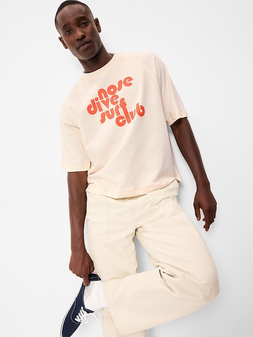 Image number 3 showing, Loose Raglan Cropped Sweatshirt