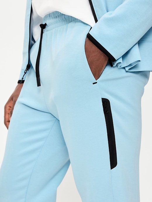 L'image numéro 4 présente Pantalons de jogging en Molleton dynamique 4.0