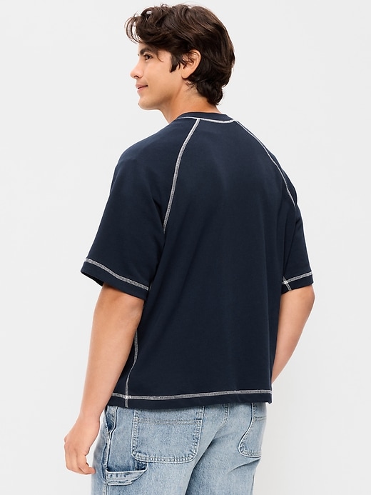 Image number 2 showing, Loose Raglan Cropped Sweatshirt