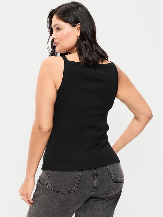 L'image numéro 8 présente Camisole tablier ajustée