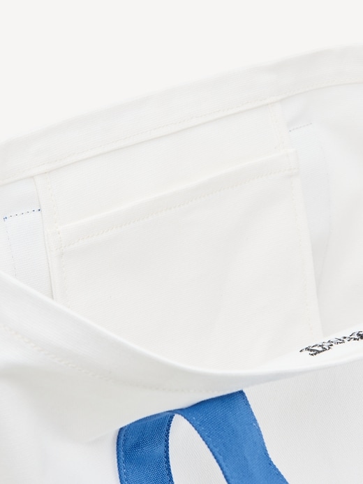 L'image numéro 4 présente Grand fourre-tout en toile Old Navy x Le Diable s’habille en Prada