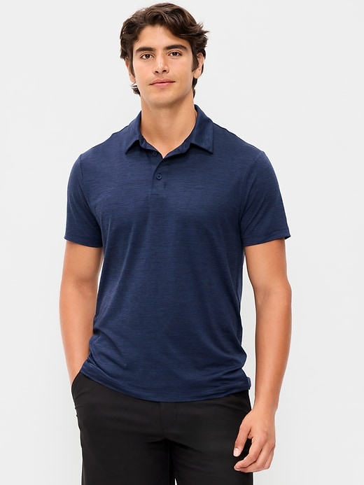 L'image numéro 1 présente Polo NuageSport
