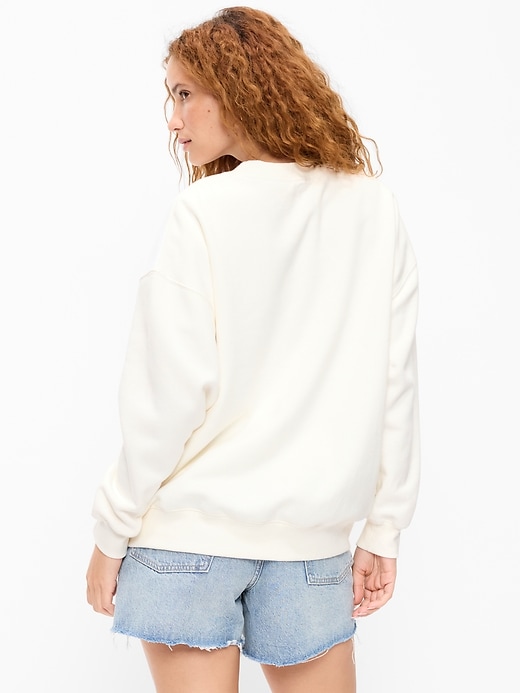 Image number 2 showing, Oversized Graphic Sweatshirt